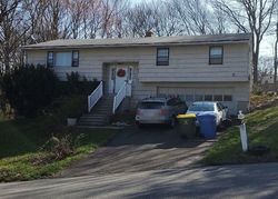 Pre-foreclosure in  WHITE BIRCH DR Waterbury, CT 06708