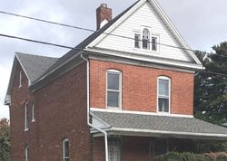 Pre-foreclosure in  BAER AVE Hanover, PA 17331