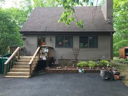 Pre-foreclosure Listing in LAUREL DR DINGMANS FERRY, PA 18328