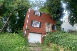 Pre-foreclosure in  PARKE ST Pittsburgh, PA 15205