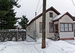 Pre-foreclosure in  4TH AVE Watervliet, NY 12189