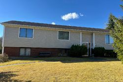 Pre-foreclosure in  RIVERDALE DR Wingdale, NY 12594