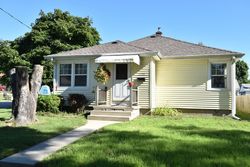 Pre-foreclosure in  MISSOURI AVE South Milwaukee, WI 53172