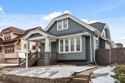 Pre-foreclosure in  N 56TH ST Milwaukee, WI 53208