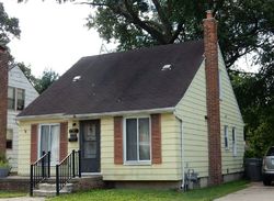 Pre-foreclosure in  CHERRY ST Dearborn, MI 48124