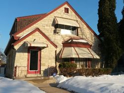 Pre-foreclosure in  N 13TH ST Milwaukee, WI 53209