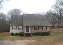 Pre-foreclosure in  LAKESHORE DR Greenwood, SC 29649