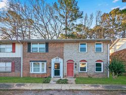 Pre-foreclosure in  GROVE PARK LN Columbia, SC 29210