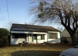Pre-foreclosure in  E 3RD ST Deer Park, TX 77536