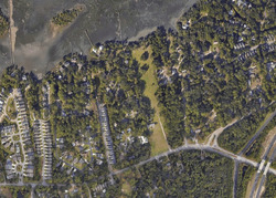 Pre-foreclosure in  SPANISH WELLS RD Hilton Head Island, SC 29926