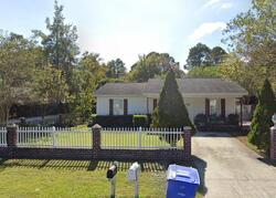 Pre-foreclosure in  ISLAND ESTATES DR Johns Island, SC 29455
