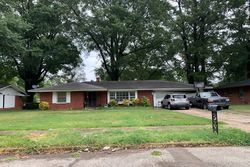 Pre-foreclosure in  PATTE ANN DR Memphis, TN 38116