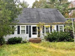 Pre-foreclosure Listing in FRONT ST MARION, MA 02738