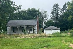 Pre-foreclosure in  N MAIN AVE Wyoming, IL 61491