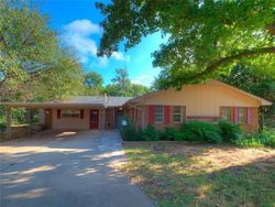 Pre-foreclosure in  WEATHERFORD DR Norman, OK 73071