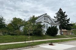 Pre-foreclosure in  S 84TH ST Milwaukee, WI 53227