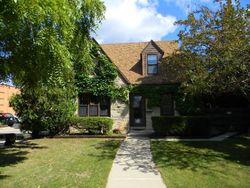 Pre-foreclosure in  N IROQUOIS AVE Milwaukee, WI 53217