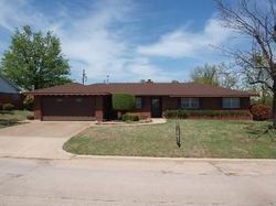 Pre-foreclosure in  NW LIBERTY AVE Lawton, OK 73505