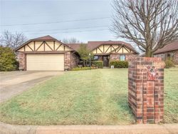 Pre-foreclosure in  HONEYSUCKLE LN Oklahoma City, OK 73130