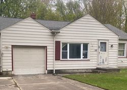 Pre-foreclosure in  EDGEWOOD RD Mentor, OH 44060