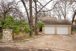 Pre-foreclosure in  AURORA CT Arlington, TX 76017