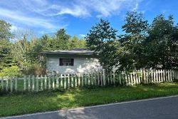 Pre-foreclosure in  CONNER GROVE RD SW Willis, VA 24380