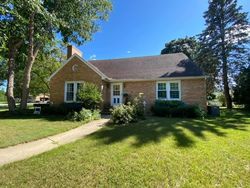 Pre-foreclosure in  WHITE ST Marinette, WI 54143