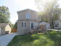 Pre-foreclosure in  W POTTER RD Milwaukee, WI 53226