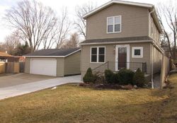 Pre-foreclosure in  W POTTER RD Milwaukee, WI 53226