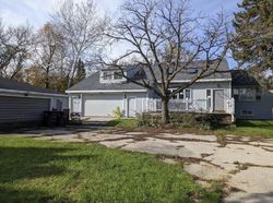 Pre-foreclosure in  S 41ST ST Milwaukee, WI 53221