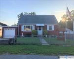 Pre-foreclosure in  S 9TH ST Lindenhurst, NY 11757