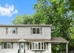 Pre-foreclosure in  ISLAND AVE Little Falls, NJ 07424