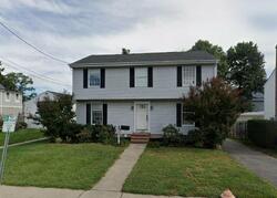 Pre-foreclosure in  ELIZABETH AVE Manasquan, NJ 08736
