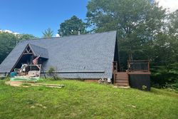 Pre-foreclosure Listing in SPRUCE RD UNION, NH 03887