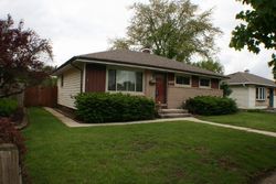 Pre-foreclosure in  S 19TH ST Milwaukee, WI 53221
