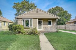 Pre-foreclosure in  N 62ND ST Milwaukee, WI 53216