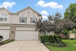 Pre-foreclosure in  YELLOWSTONE DR Streamwood, IL 60107