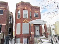 Pre-foreclosure in  N HAMLIN AVE Chicago, IL 60651