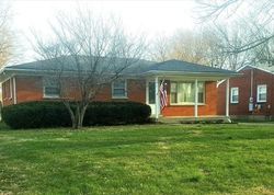 Pre-foreclosure in  MARTIN AVE Louisville, KY 40216