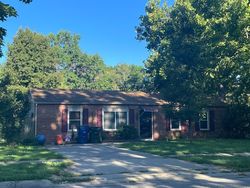 Pre-foreclosure Listing in MAPLE LN LAWRENCE, KS 66044