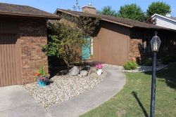 Pre-foreclosure in  BAY VIEW DR Mishawaka, IN 46544