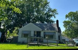 Pre-foreclosure in  N LESLEY AVE Indianapolis, IN 46218