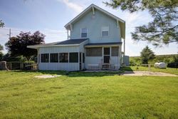 Pre-foreclosure in  LINDSEY RD Champaign, IL 61822