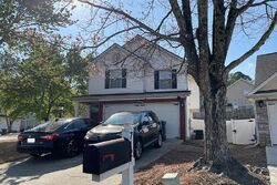  River Hill Dr, Lawrenceville GA