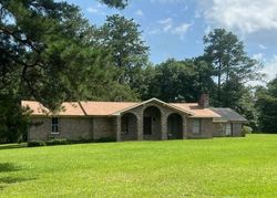 Pre-foreclosure in  COLUMBUS RD Lizella, GA 31052