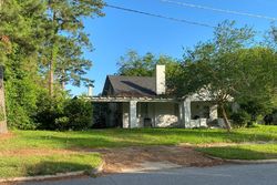 Pre-foreclosure in  ENGRAM ST Montezuma, GA 31063