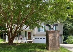 Pre-foreclosure in  EDGEBROOK DR Flowery Branch, GA 30542