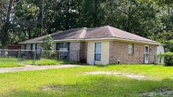 Pre-foreclosure in  HOLIDAY DR Savannah, GA 31419