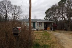 Pre-foreclosure in  CHARLES HART RD Colbert, GA 30628