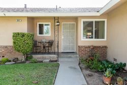 Pre-foreclosure in  N COLONIAL AVE Fresno, CA 93704